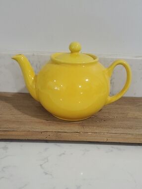 Vintage Yellow Teapot